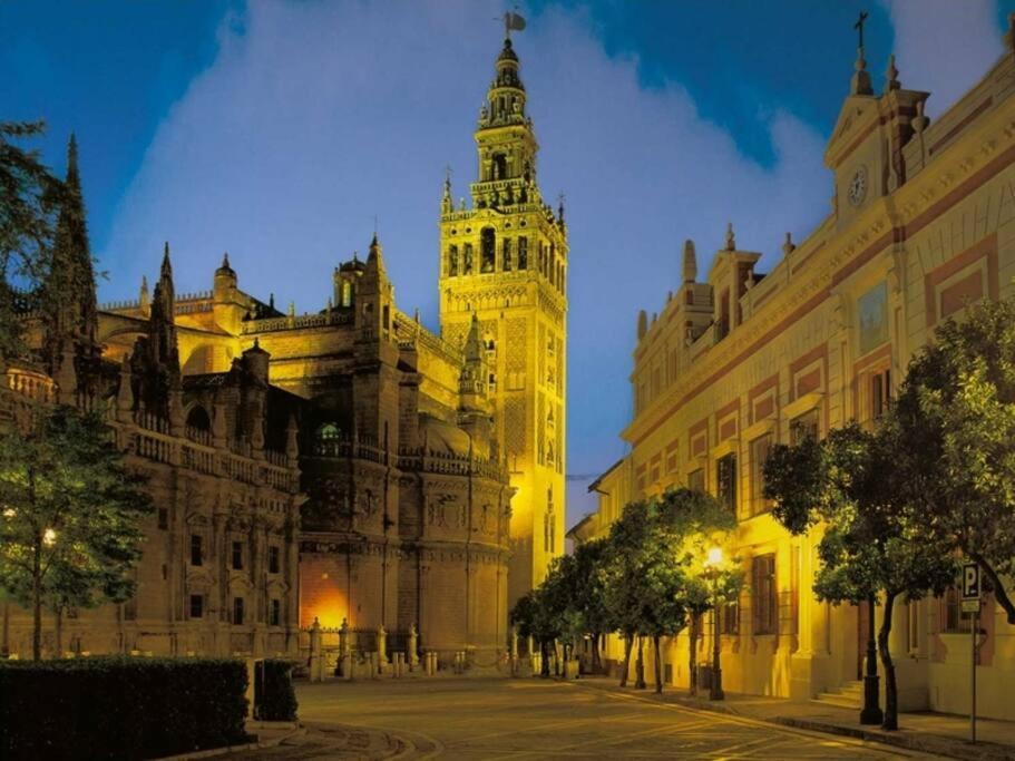 Gb Apartamento Corazon De Sevilla Goyeneta St Exteriér fotografie